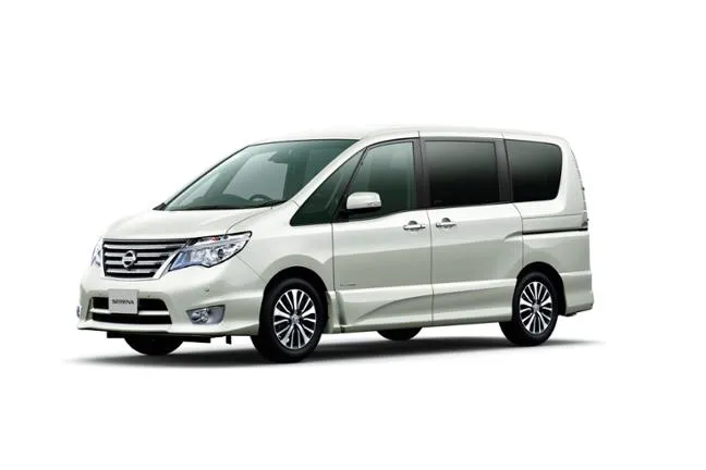 Nissan Serena passenger van for group rental in Victoria Falls